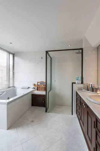 Apartamento En Venta En Chicó Norte. Cod V7051