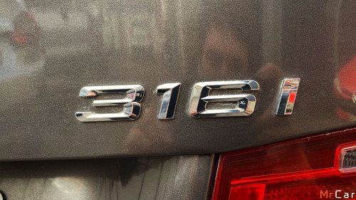 Imagen 23 de 25 de Bmw 316i Luxury