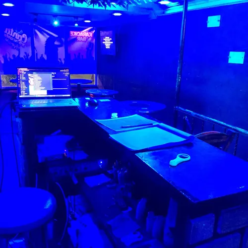 Karaoke Bar