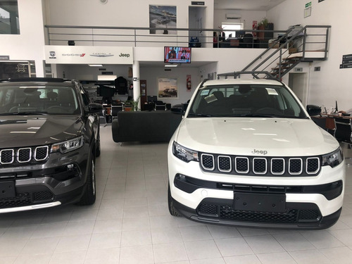 Imagen 6 de 25 de Nueva Jeep Compass Sport 1.3t T270 At6 4x2 En Stock Hg