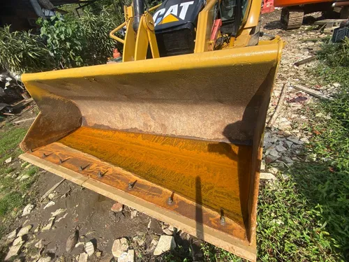 Retroexcavadora Caterpillar 416e Mod 2015