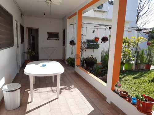 Imagen 7 de 15 de Venta Casa 3 Ambientes Barrio Marina Villa Luzuriaga