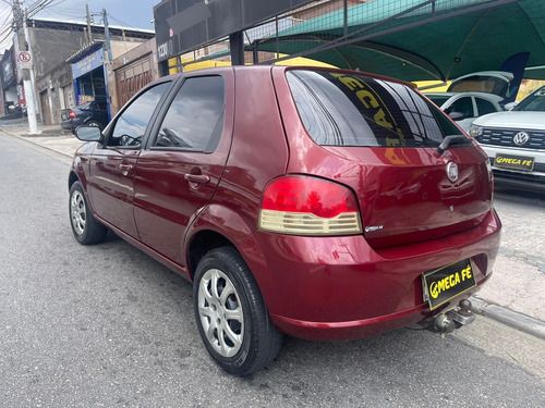 Fiat Palio Palio Essence 1.6 16V (Flex)