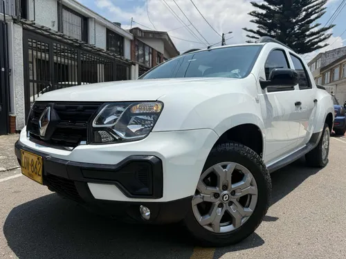 Renault Duster Oroch 1.3 turbo Intens 4x4 mecanica