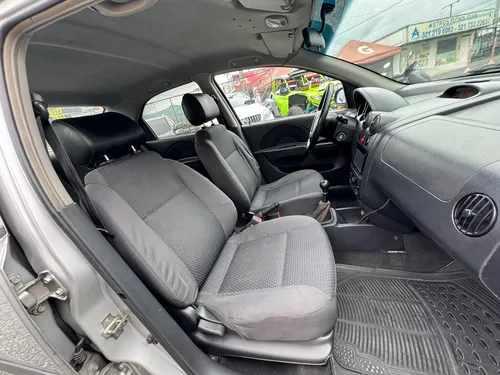 Chevrolet Aveo 1.6 Mt