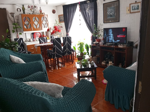 Venta De Lindo Depto. 3d, 1b. Cercano A Hospital El Pino
