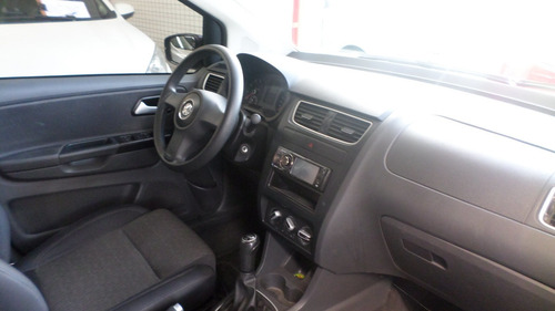 Volkswagen Fox 1.6 Mi 8v Flex 4p Manual