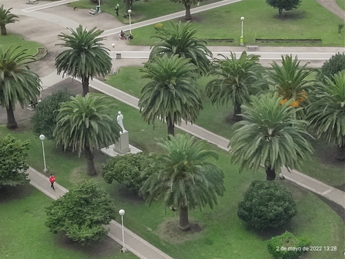 Imagen 15 de 15 de Dto. 2 Amb. Con Excelente Vistas Al Mar. Frente Plaza Colon,