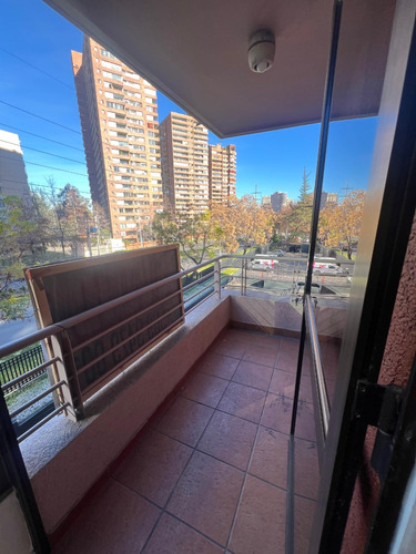 Oportunidad En Las Condes! Para Vivir O Invertir 2d+2b