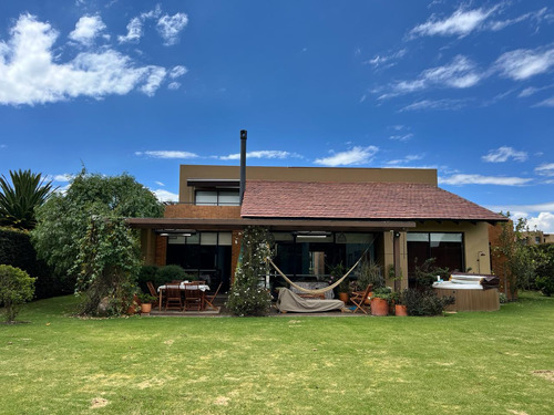 Venta Casa Campestre En Hacienda Fontanar Tipo R, Chía Cundinamarca