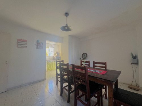 Venta 2 Casas De 2 Y 3 Dorm Patio Matienzo