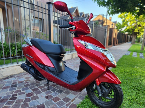Imagen 4 de 25 de Honda Elite 125