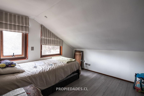 Casa En Arriendo De 4 Dorm. En Vitacura
