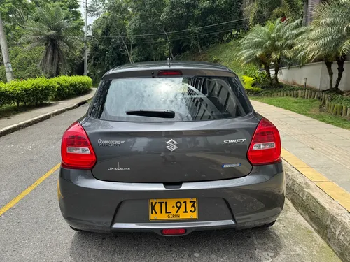 Suzuki Swift 1.2 Hybrid 2Wd