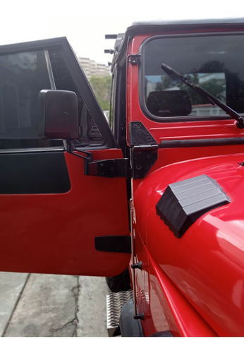 Imagen 3 de 14 de Jeep Wrangler Cj5 / Yj 78 Resturado