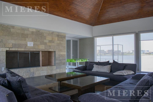 Imagen 4 de 7 de Lote En Venta En El Canton Barrio Golf