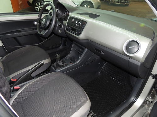Volkswagen Up! 1.0 High Up! 75cv