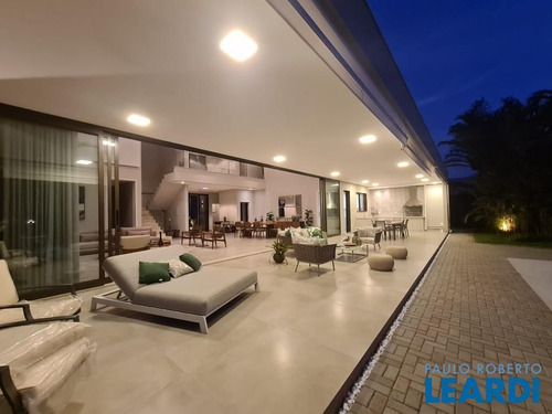 Imagem 6 de 9 de Casa Em Condomínio - Barreirinho - Sp - 621133