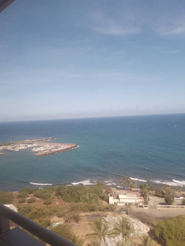 Apartamento Los Delfines Playa Grande La Guiara