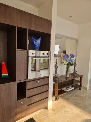 La Vista Residencial, 4ta Recamara En Pb, 4 Baños Completos, Jardín..