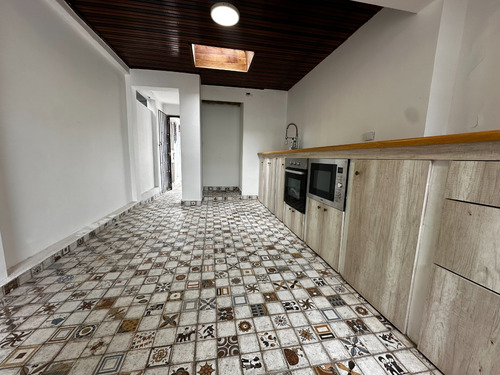 Casa En Remodelación Con Acceso Al Parque-descuento Comisión
