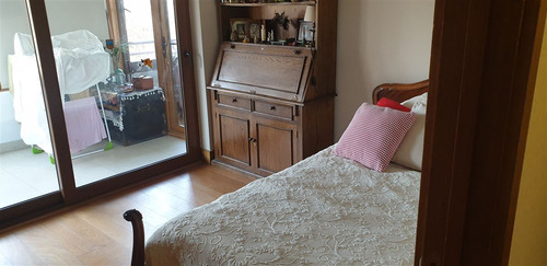 Departamento Amplio En Venta De 2 Dorm. En Talca