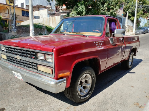 Chevrolet Cheyenne 5.3 2500 Cab Reg K 295hp 4x2 Mt