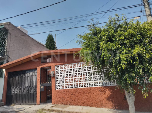 Casa En Venta En Vista Hermosa, Ecatepec, Estado De México
