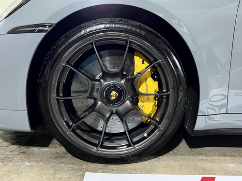 Porsche 911 TURBO S 992 COUPE