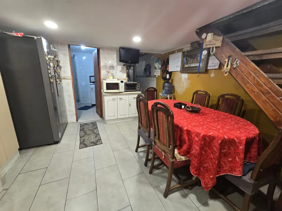 Imagen 5 de 8 de Se Vende Comoda Casa En Av Condell, San Bernardo.