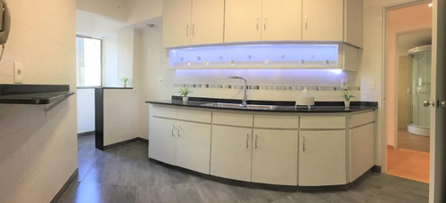 Marti Reciclado A Nuevo, A 2 Cuadras Rambla, Liv Y Comedor Grande 3 Dorm Con Placares, 2 Baños Completos, Amplios A Nuevo Moderna Cocina, Con Muchos Placares Calefacción Vigilancia 18 Horas