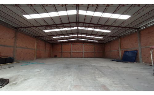 Bodega Industrial En Arriendo De 750 M² Alto Impacto - Fontibón