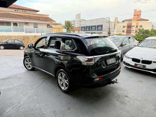 Mitsubishi Outlander OUTLANDER 2.0 16V 160cv Aut.