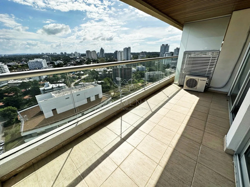 Piso Alto En Icon Brava