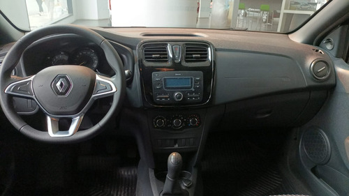 Imagen 2 de 25 de Renault Logan Life 1.6 2022 Volkswagen Fiat Peugeot Ford G