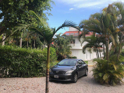 Divino Duplex En Condominio En Florianopolis A 250 Metros Del Mar.