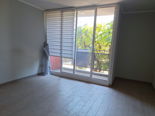 Venta Dto Seminuevo 28 Mts Estudio 1b Terraza Yungay Cumming
