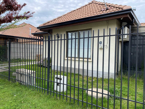 Excelente Casa En Venta En San Valentin (84299)