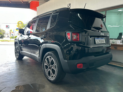 Jeep Renegade 1.8 Longitude Flex Aut. 5p