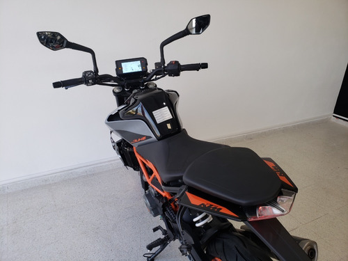 Imagen 8 de 16 de Ktm Duke 390 0km