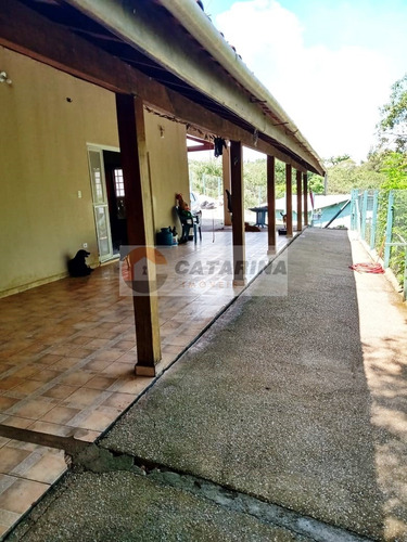 Casa Em Condominio Fechado Com Portaria E Segurança 24hrs