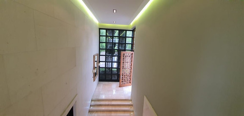 Imagen 12 de 30 de Venta Casa Con Alberca Y Jardín En Bosque Real