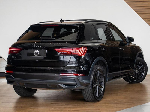 Audi Q3 Performance Black Sline 2.0 Quattro