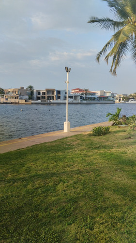 Apartamento En Lechería En El Conjunto Residencial Flamingo