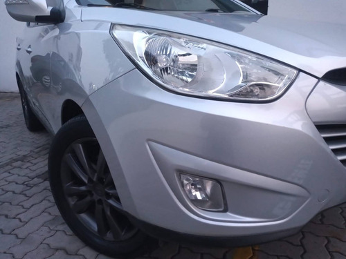 Imagem 4 de 15 de Hyundai Ix35 2.0 Mpi 4x2 16v Flex 4p Automático