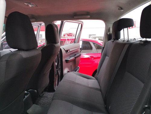 Toyota Hilux 2.7 Cabina Doble Base Mt