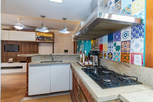 Imagem 9 de 23 de Apartamento À Venda No Bairro Jardim Botânico - Porto Alegre/rs - O-26772-43834