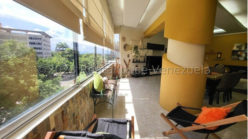 Apartamento En Venta En La Urb San Isidro En Maracay. 24-8824 Cm