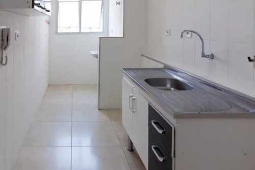 Apto 8o Andar. Manacas (limite Osasco São Paulo). 3 Dorm