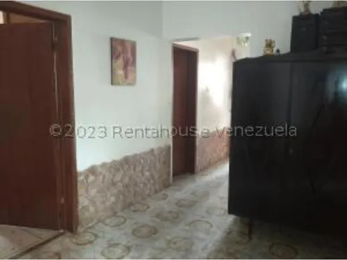 #25-13391 Amplia Casa En El Limón